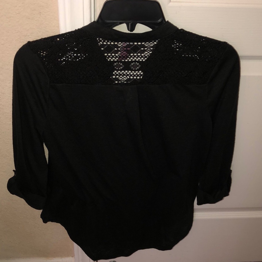black top - Picture 3 of 3